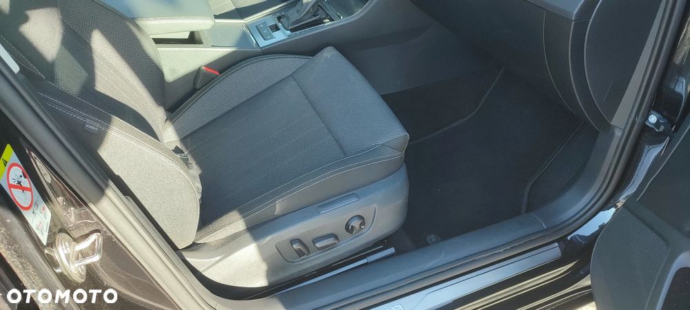 Skoda Superb 2.0 TDI SCR Ambition DSG - 10
