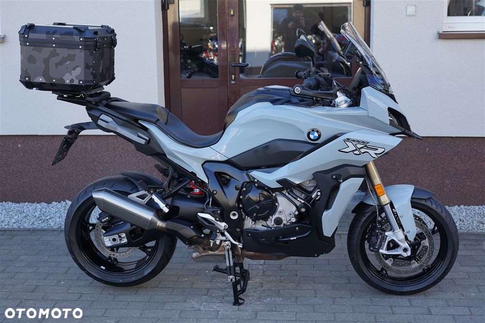BMW S - 3