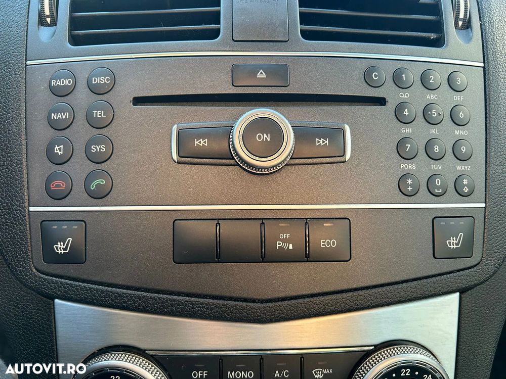 Mercedes-Benz C 180 CGI BlueEFFICIENCY Avantgarde - 9