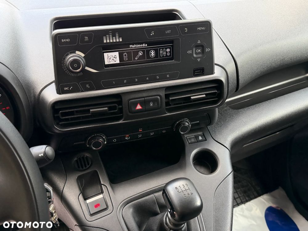 Citroën BERLINGO - 20