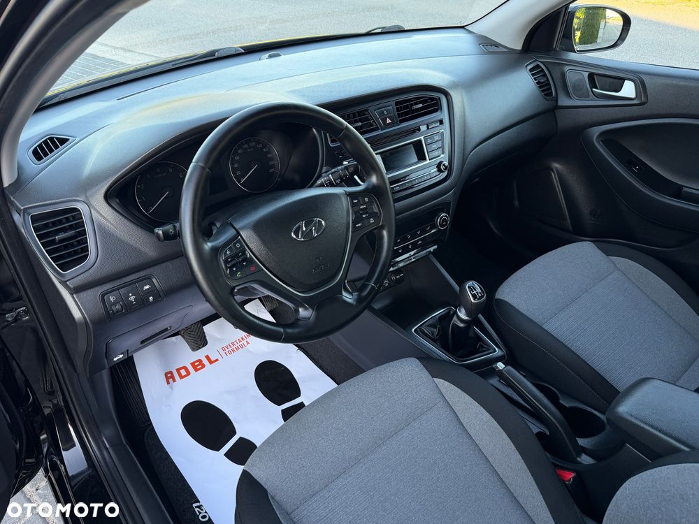 Hyundai i20 1.4 Style - 26