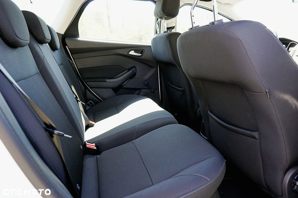 Ford Focus - 18