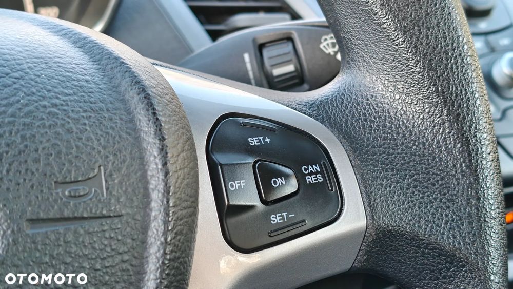 Ford Fiesta - 21