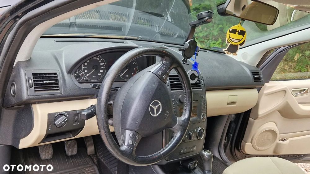 Mercedes-Benz Klasa A 150 BlueEFFICIENCY - 11