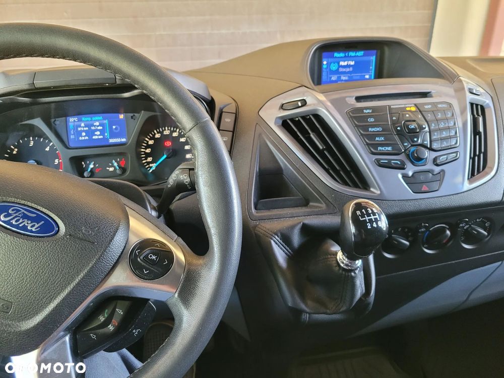 Ford TRANSIT CUSTOM - 29