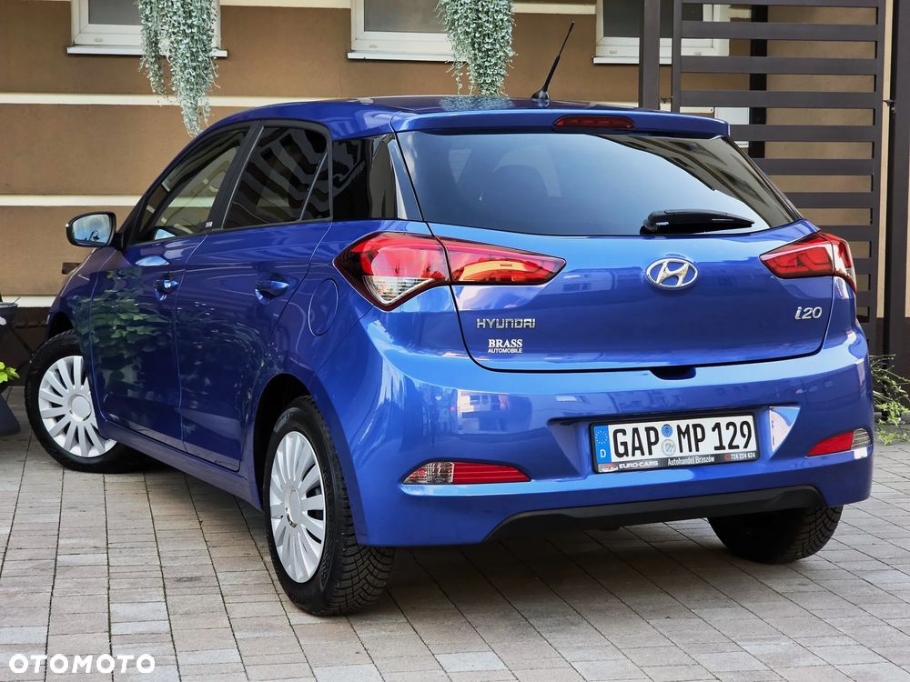 Hyundai i20 1.2 Passion - 26