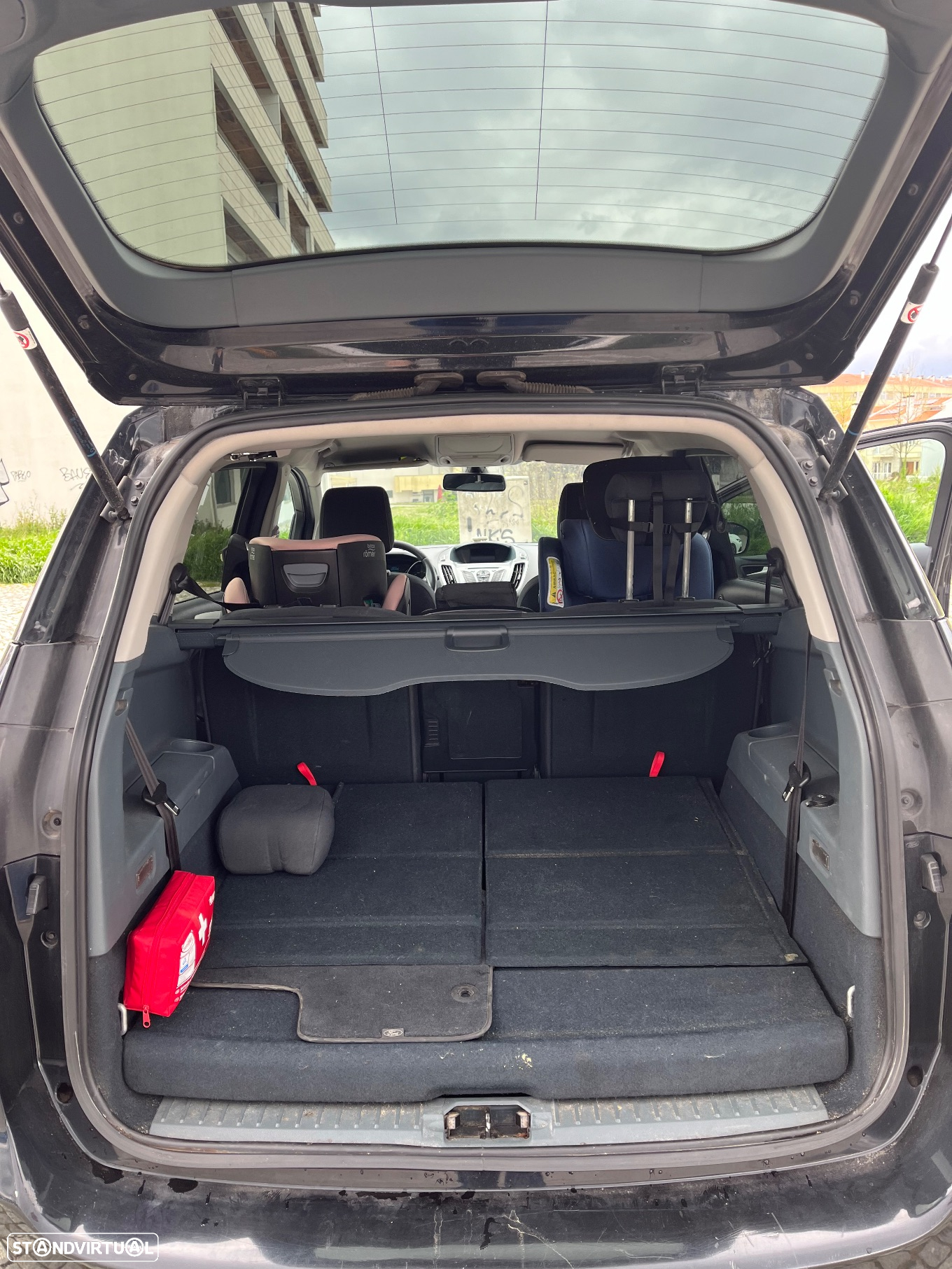 Ford Grand C-Max 1.6 TDCi Titanium - 12