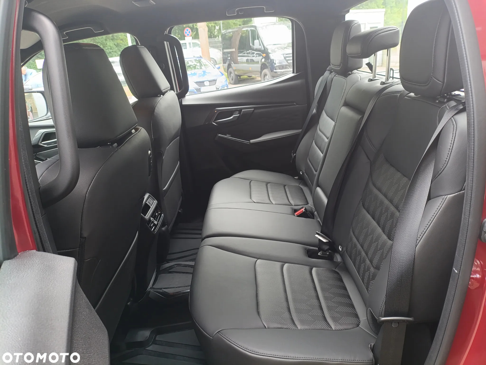 Isuzu D-Max 1.9 DC LSE - 13
