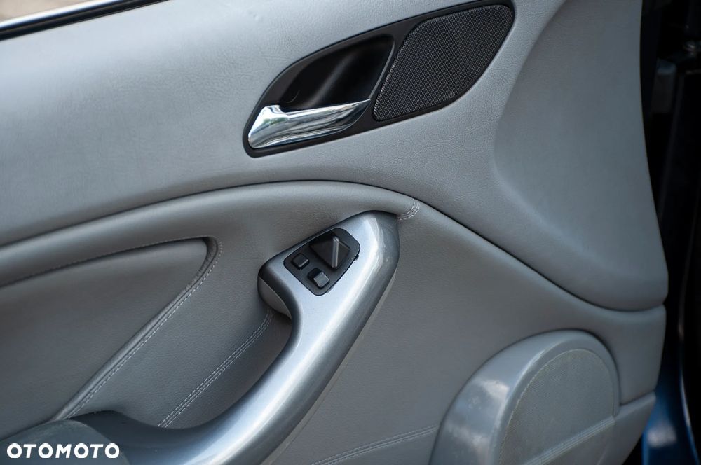 BMW Seria 3 - 39