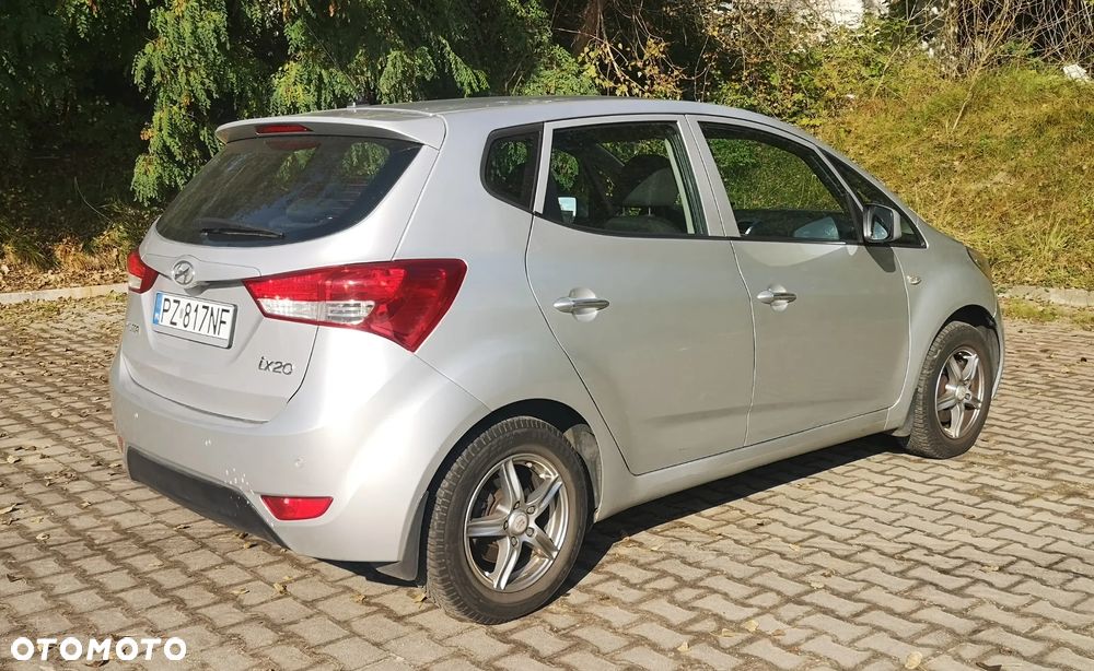 Hyundai ix20 1.4 Classic - 6