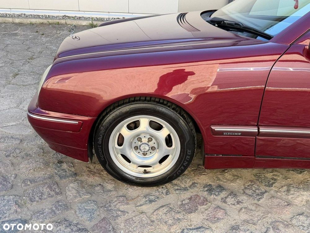 Mercedes-Benz Klasa E - 8