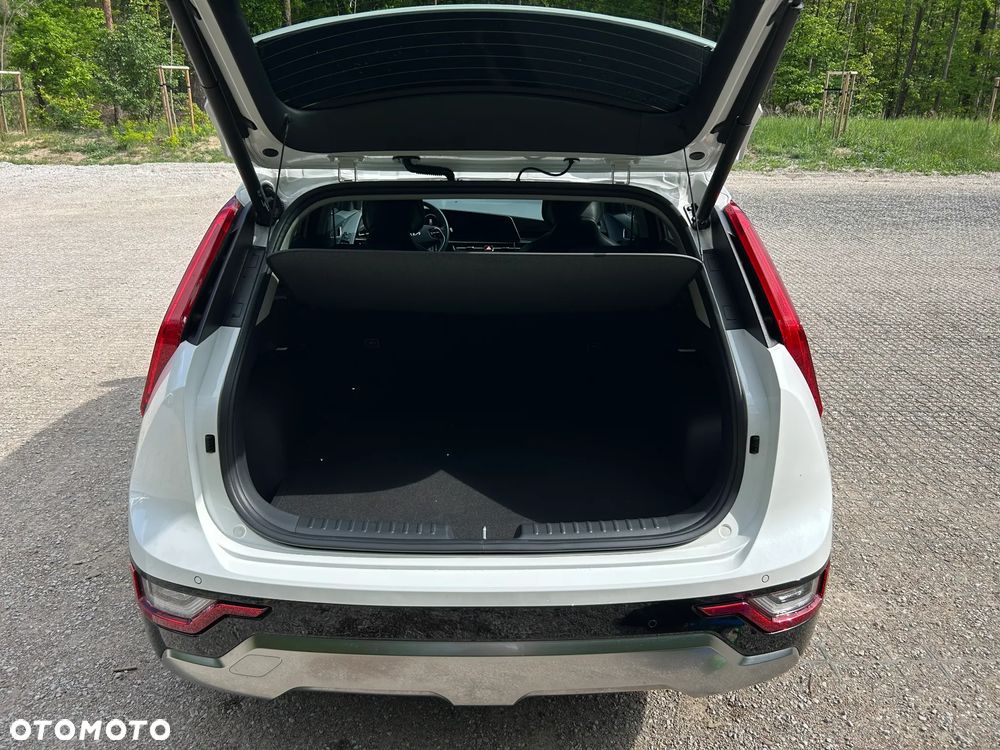 Kia Niro 1.6 GDI Hybrid Business Line - 19