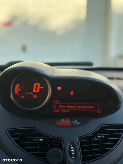 Renault Twingo - 11