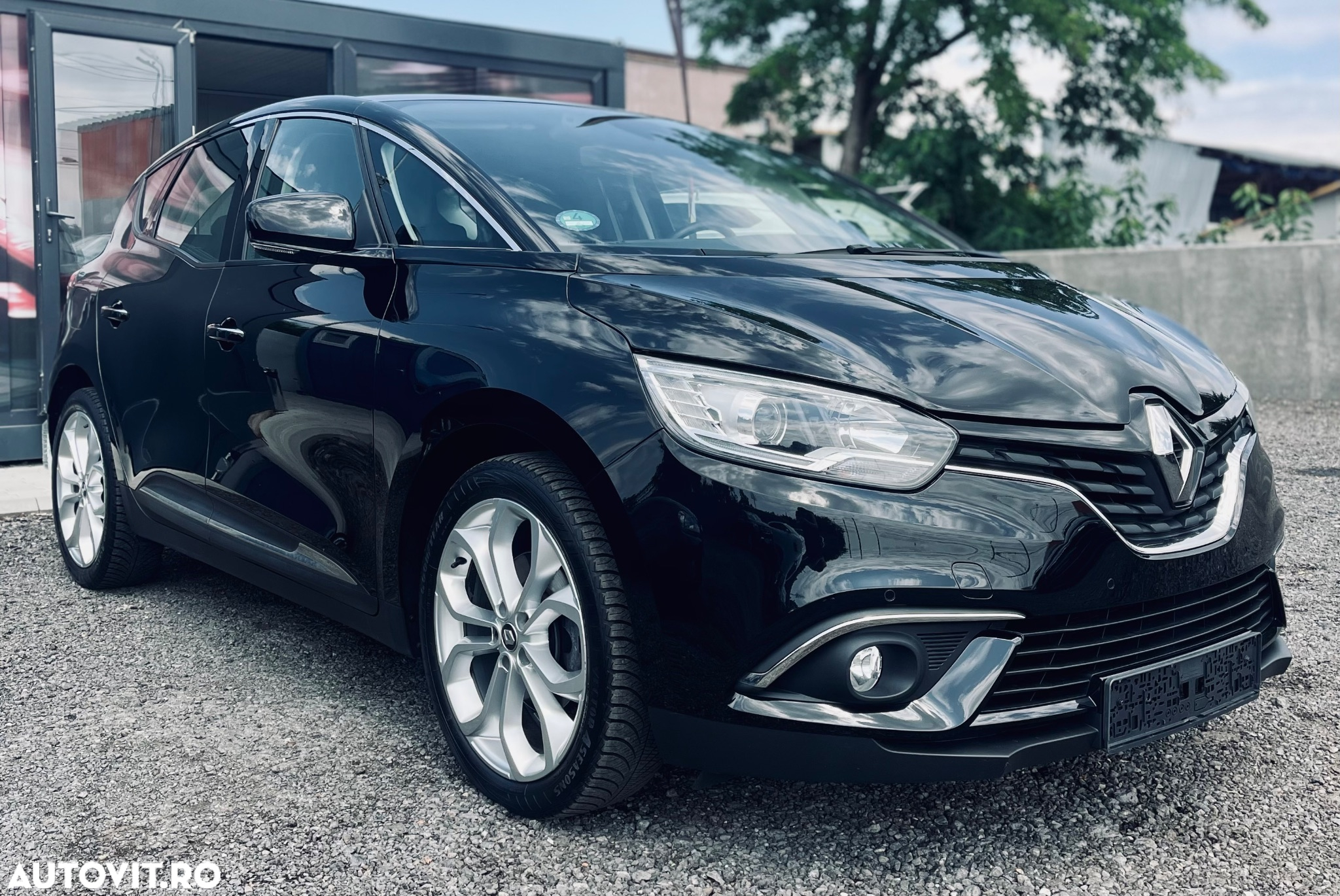 Renault Scenic ENERGY dCi 110 EXPERIENCE - 15