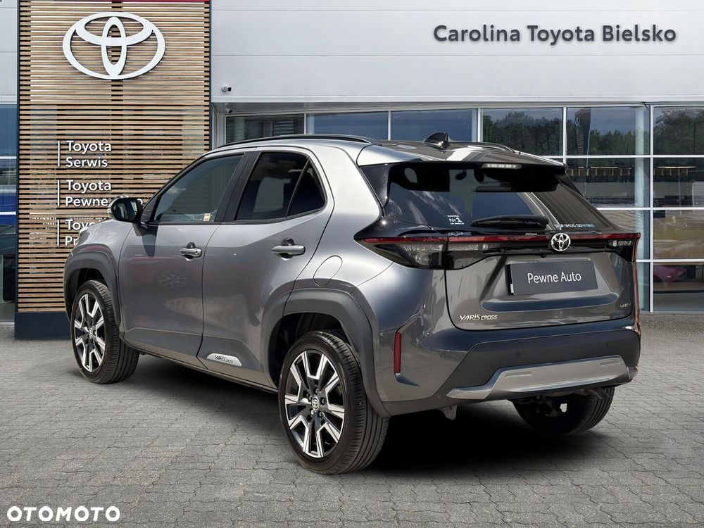 Toyota Yaris Cross Hybrid 1.5 Executive - 2