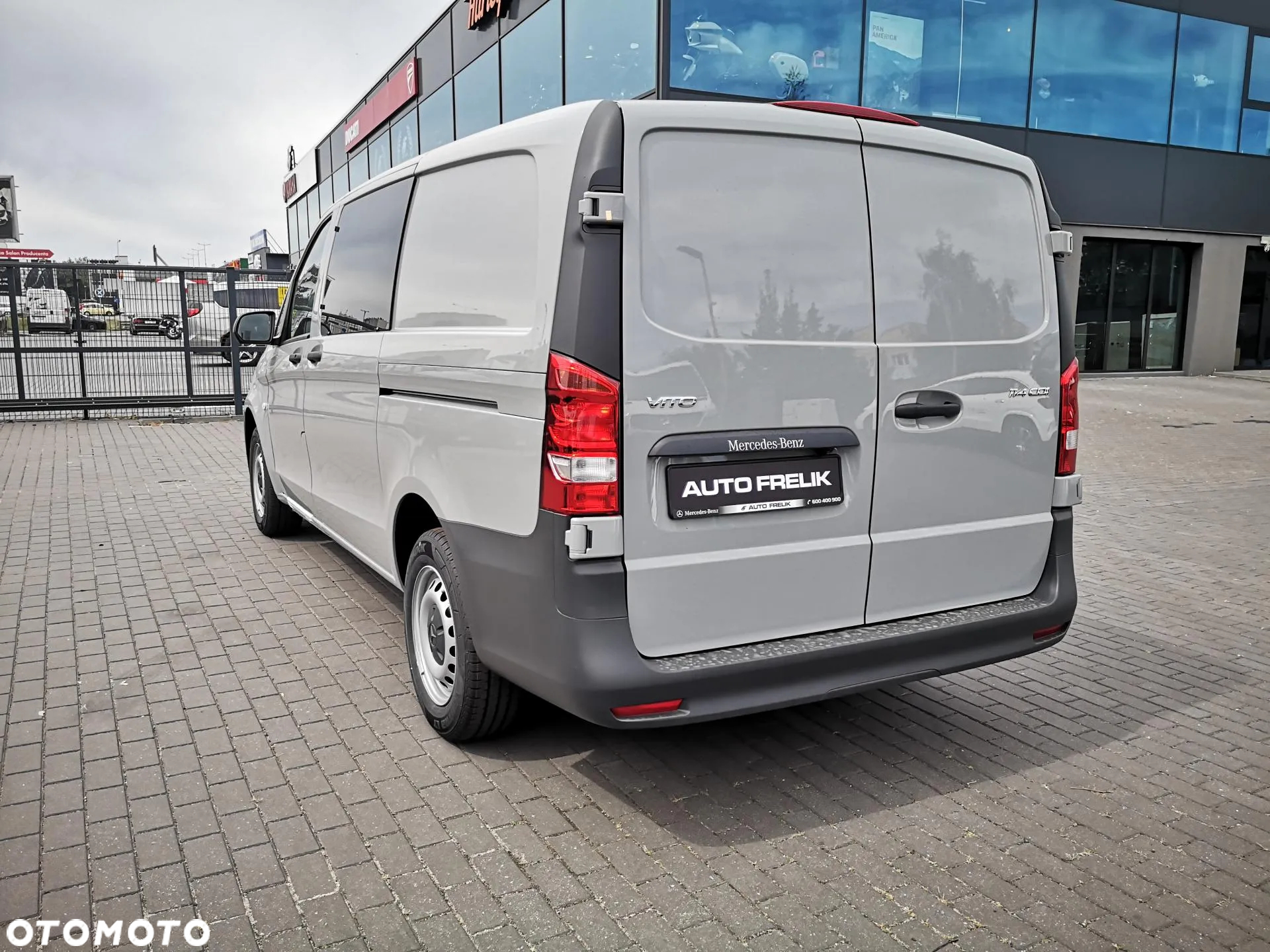 Mercedes-Benz Vito - 6