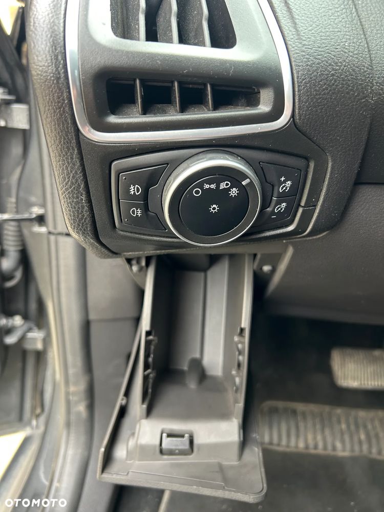 Ford Focus 2.0 TDCi Titanium ASS PowerShift - 15