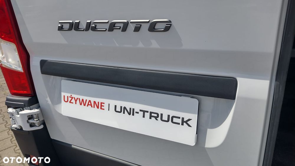 Fiat DUCATO L4H2 brygadówka  7 osób hak 3t Mały przebieg GWARANCJA do29.10.26 - 24