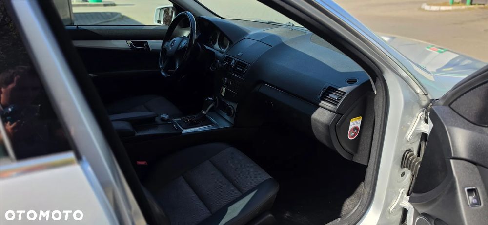 Mercedes-Benz Klasa C 350 Avantgarde - 6