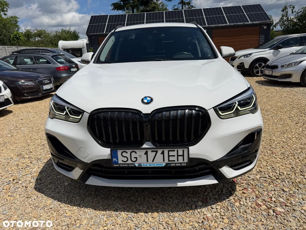 BMW X1 xDrive20d Sport Line - 3