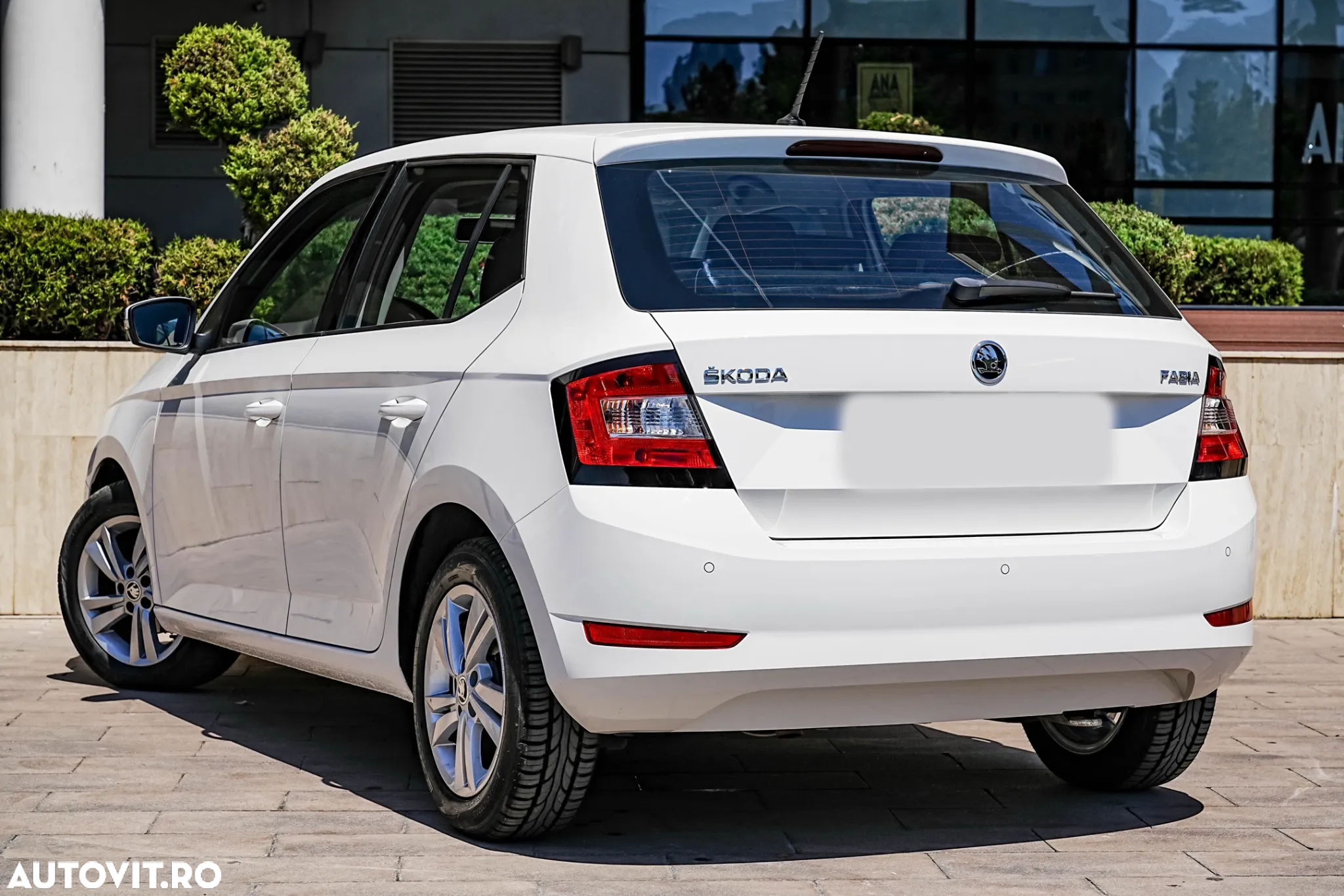 Skoda Fabia 1.0 TSI 95 CP Ambition - 10