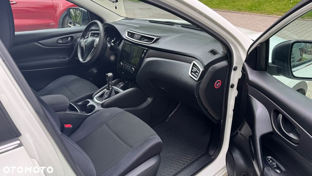 Nissan Qashqai - 12
