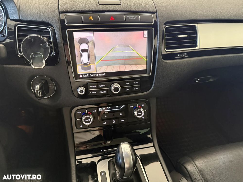 Volkswagen Touareg 3.0 V6 TDI BMT - 15