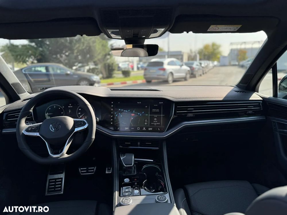 Volkswagen Touareg V6 TDI 4MOTION R-Line - 10
