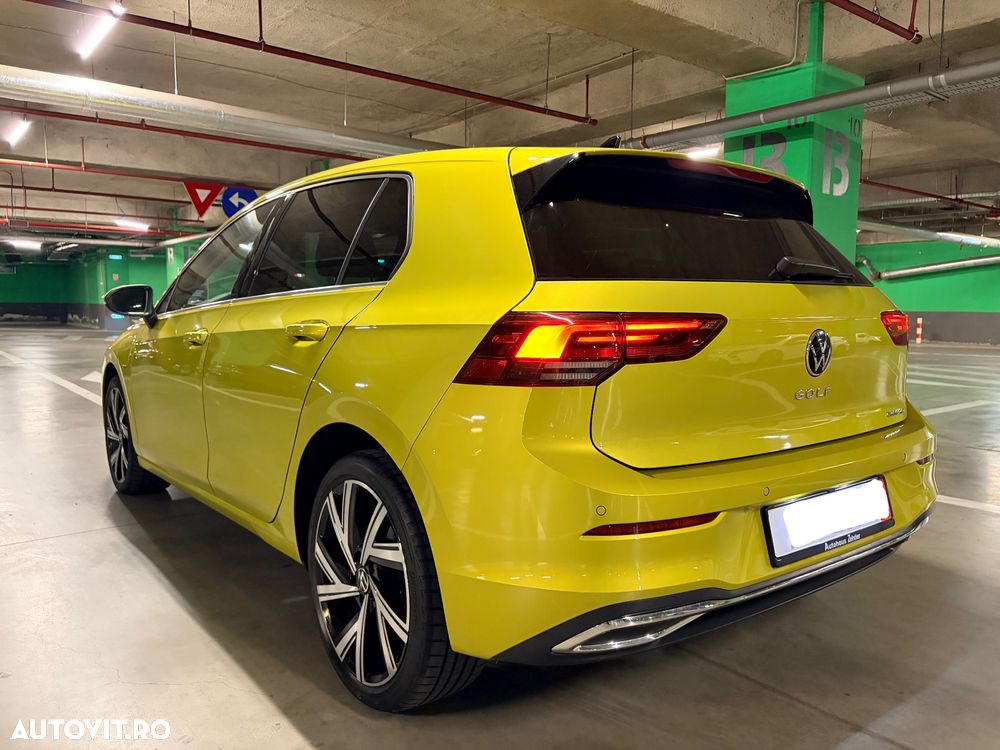 Volkswagen Golf - 4