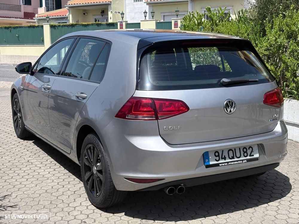 VW Golf 1.0 TSI Trendline - 24