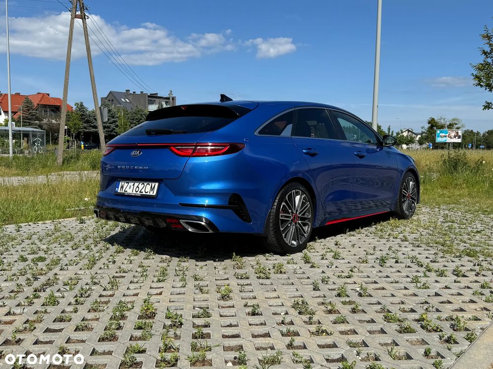 Kia ProCeed - 4