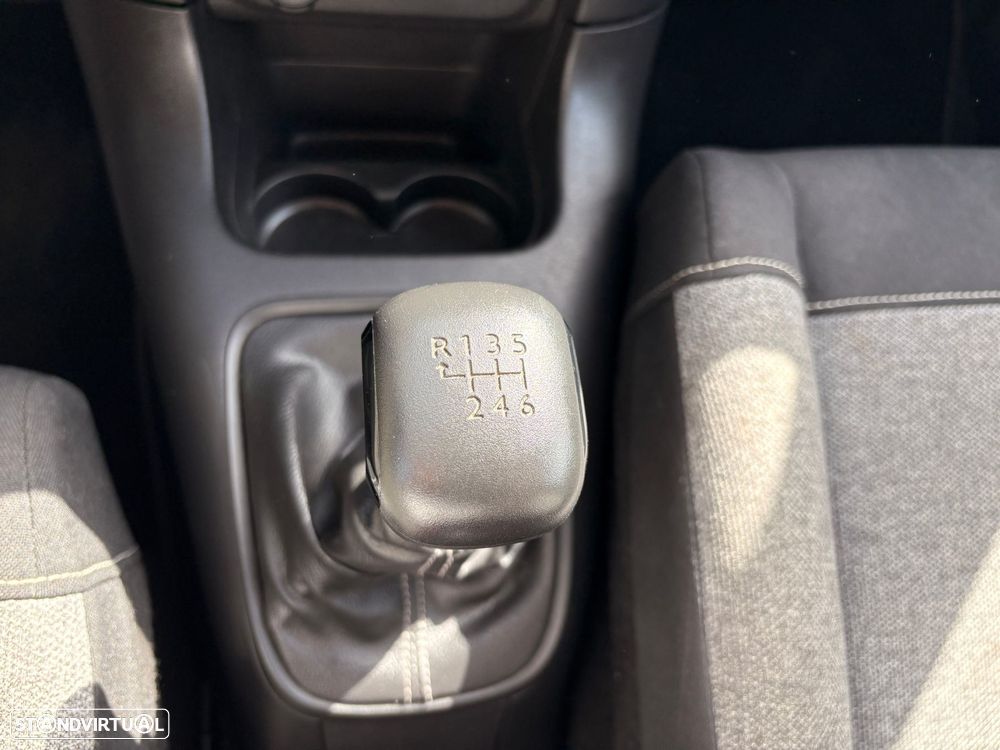 Citroën C3 1.5 BlueHDi C-Series - 28