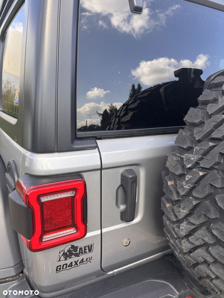 Jeep Wrangler 2018 photo 4