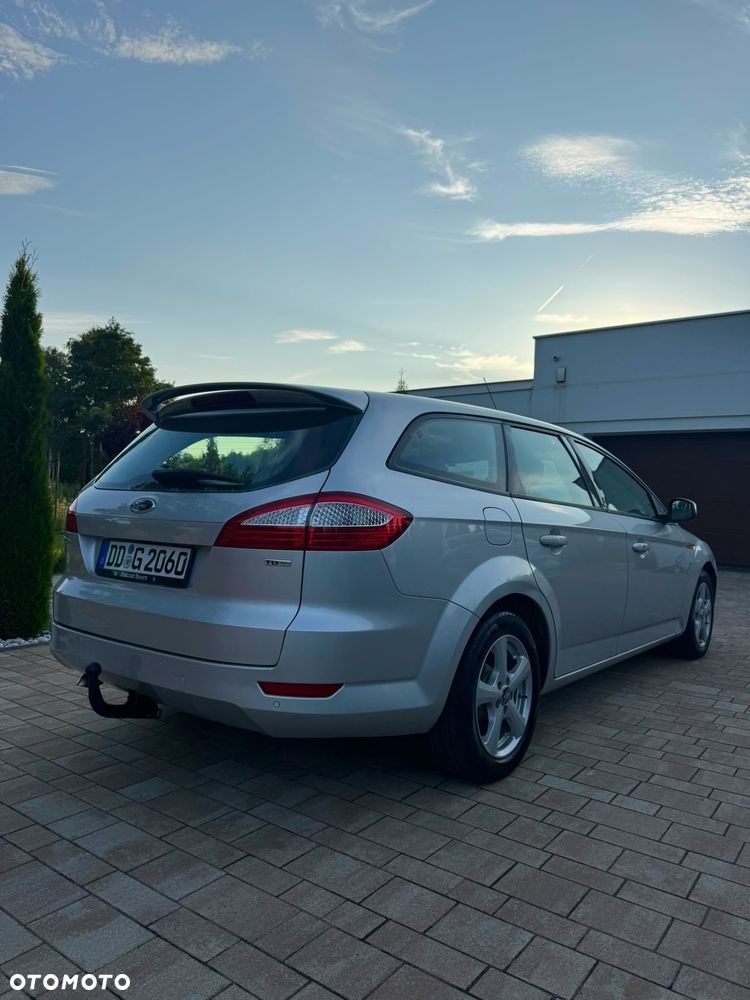 Ford Mondeo 2.0 TDCi Champions Edition - 6