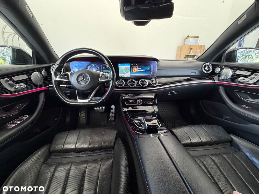 Mercedes-Benz Klasa E 220 d 9G-TRONIC - 17