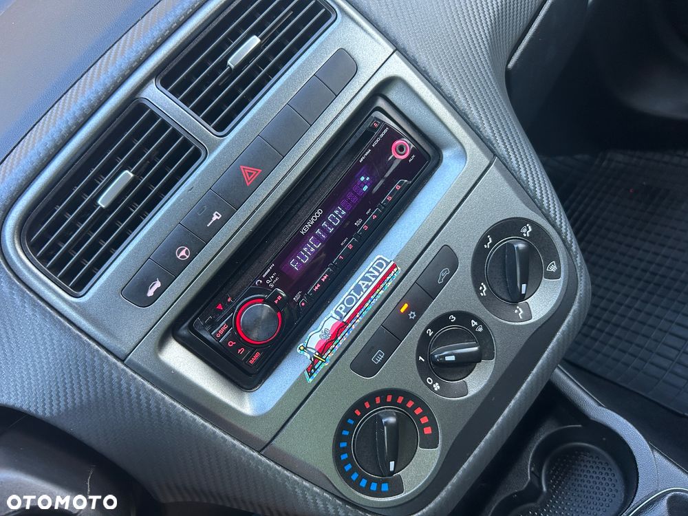 Fiat Grande Punto - 11