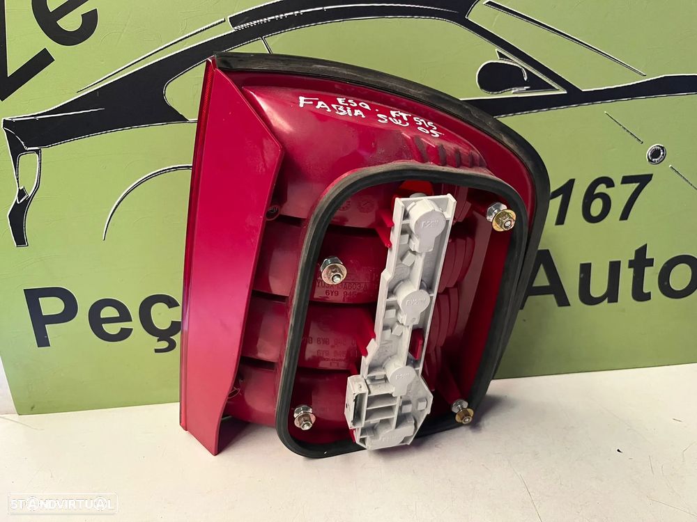 Skoda Fabia I Break - FAROLIM DIREITO ESQUERDO - FT515 - 4