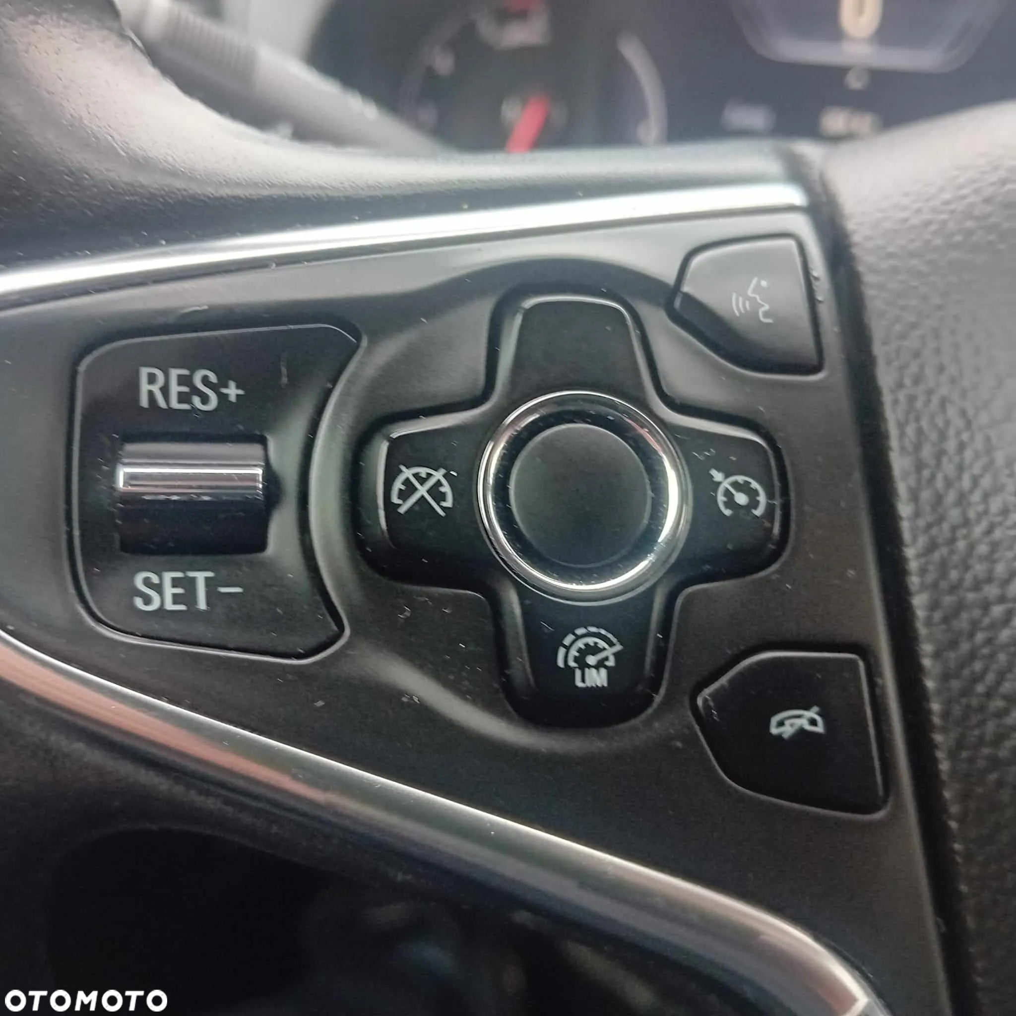 Opel Insignia 1.6 CDTI Edition - 17