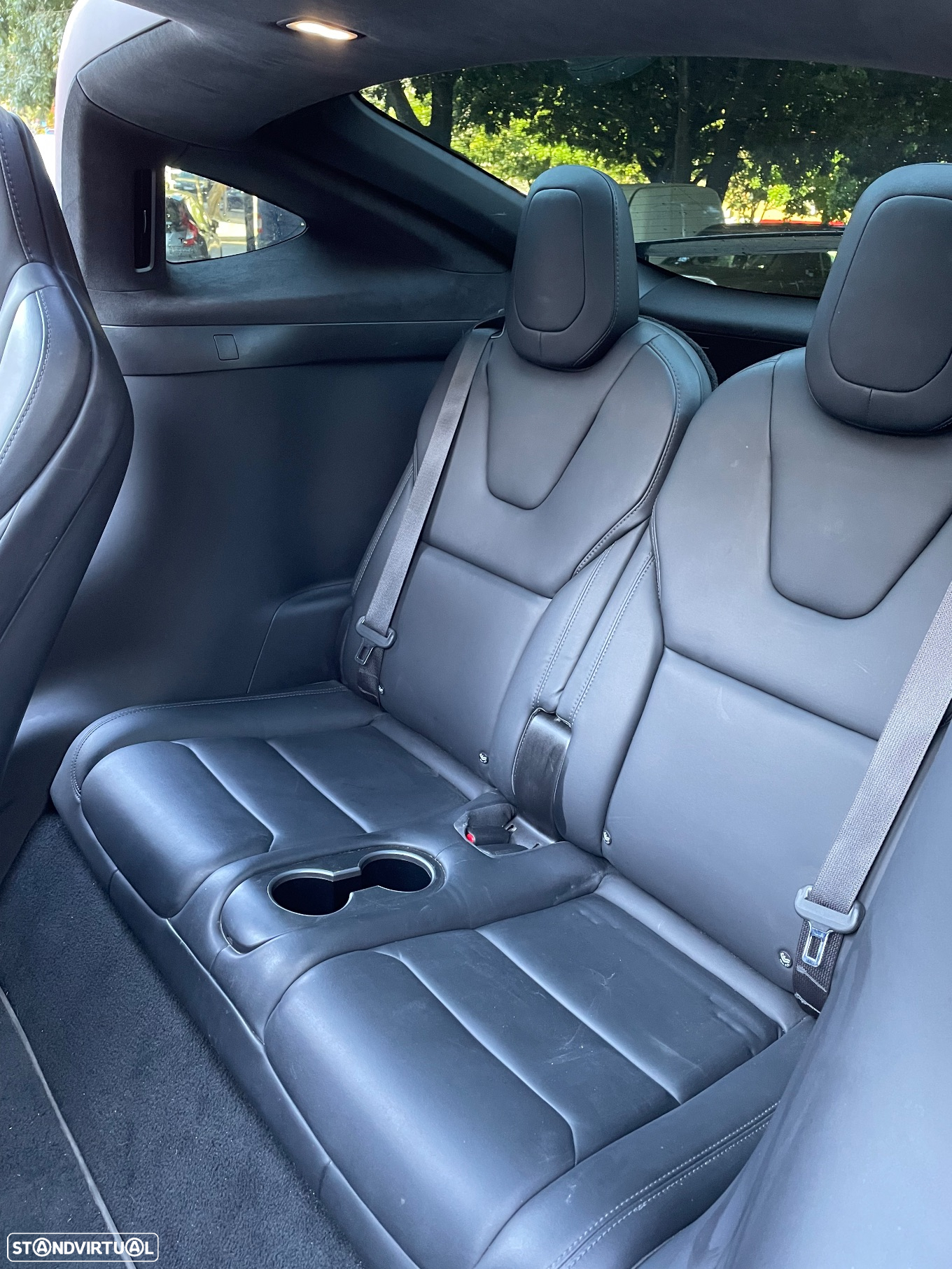 Tesla Model X 100D - 8