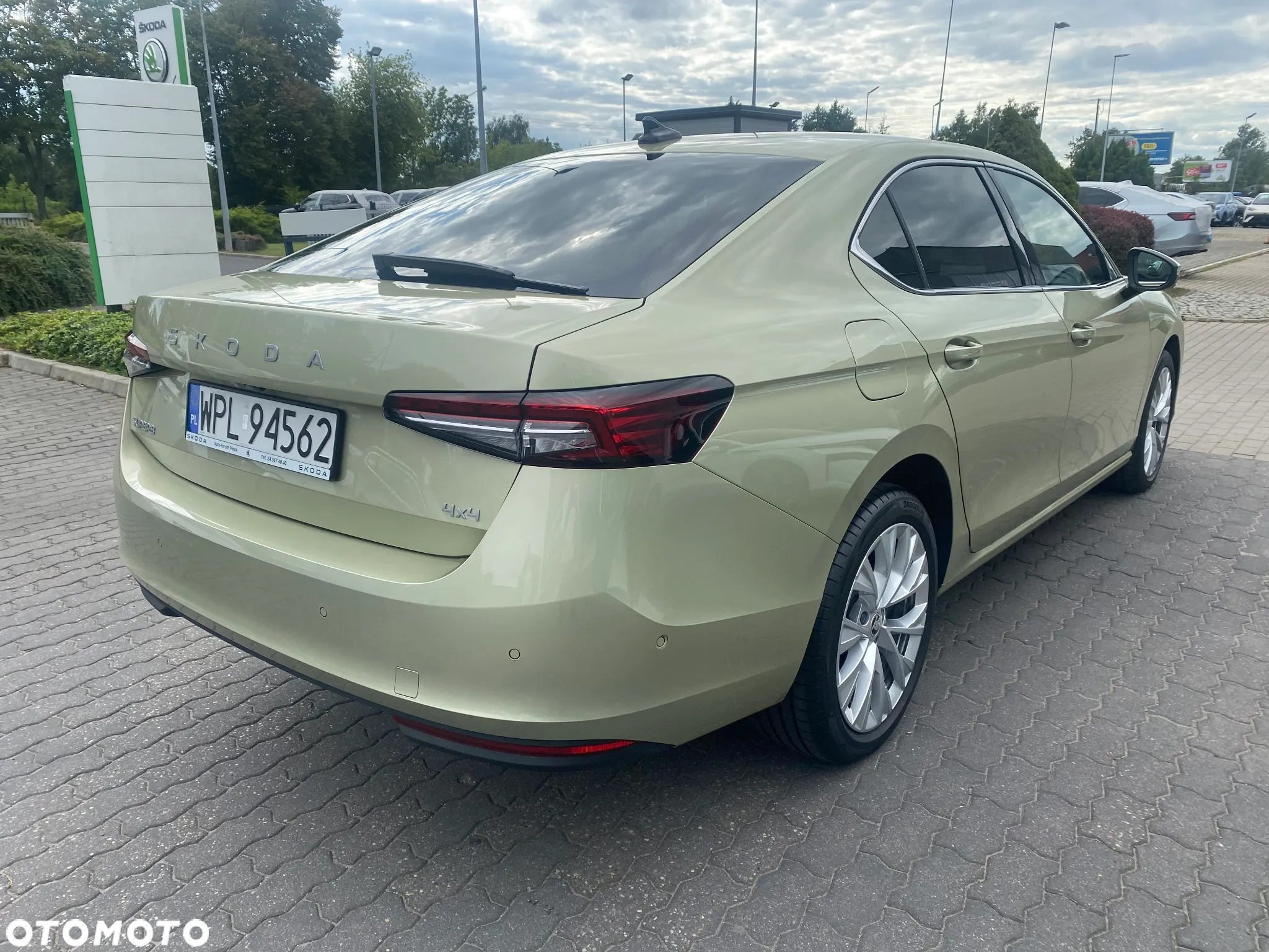 Skoda Superb 2.0 TSI 4x4 Selection DSG - 6