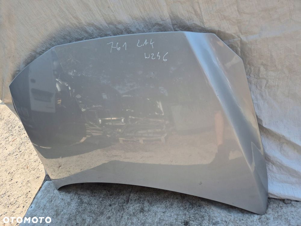 MASKA POKRYWA SILNIKA MERCEDES-BENZ B-KLASA W246 KOD 761 - 5