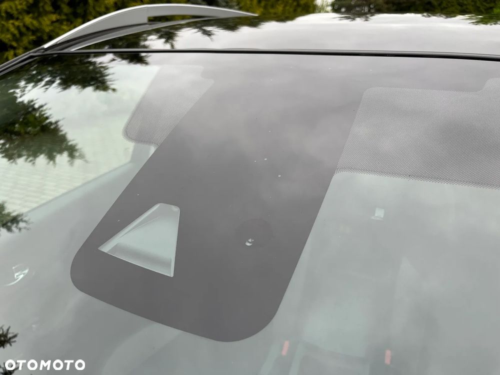 Nissan Qashqai 1.3 DIG-T N-Connecta - 33