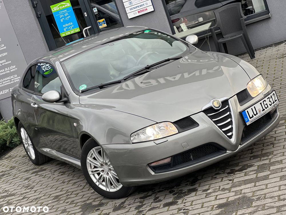Alfa Romeo GT 2.0 JTS Distinctive Collezione - 15