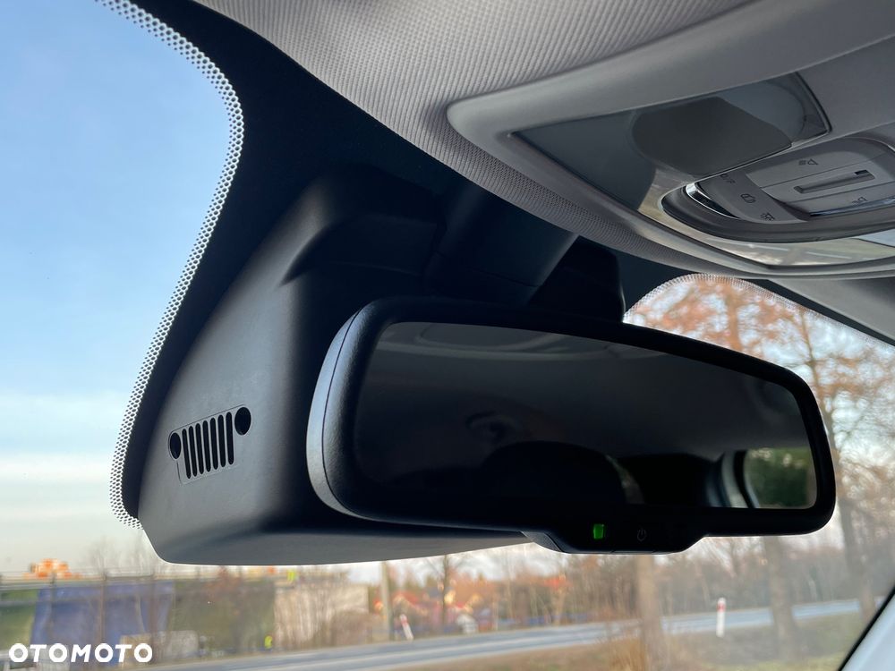 Jeep Renegade 1.4 MultiAir Limited - 25