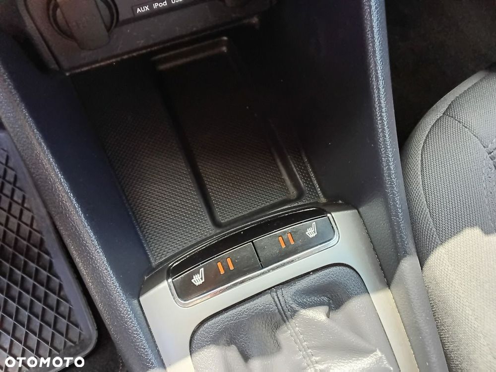 Kia Rio 1.2 Dream Team Edition - 24