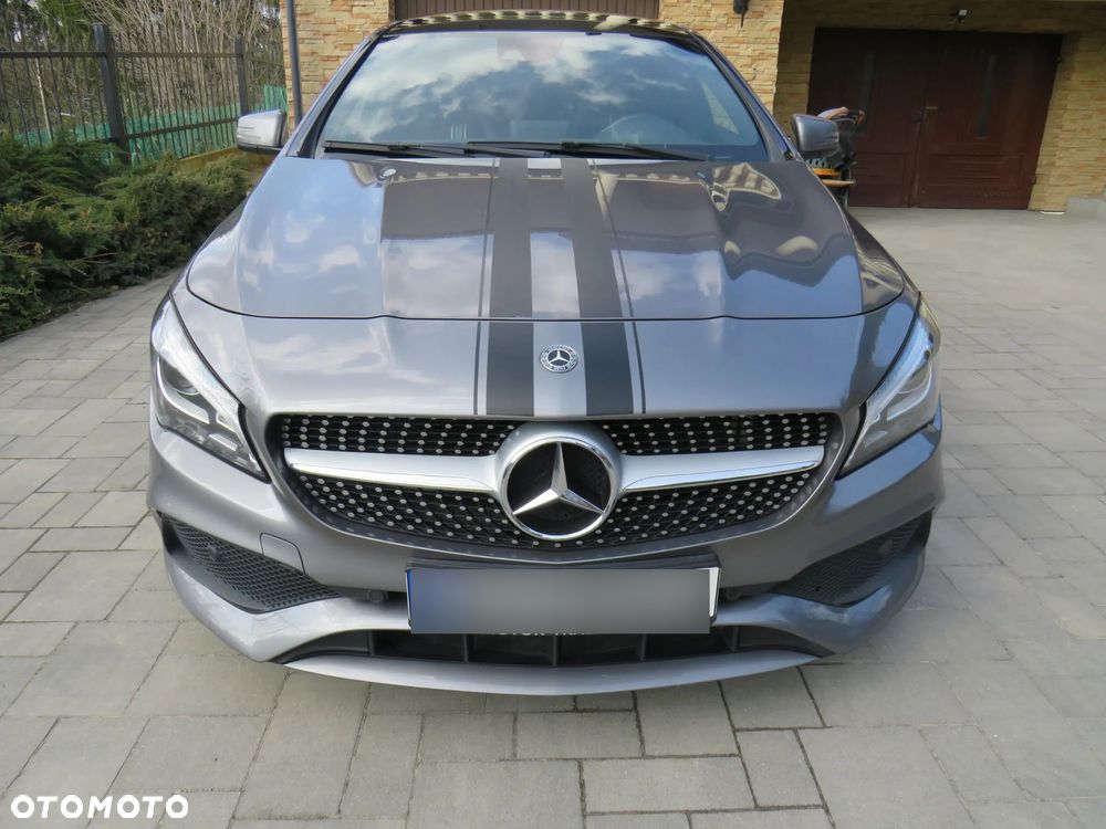 Mercedes-Benz CLA 180 7G-DCT - 12