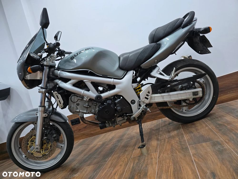 Suzuki SV - 7