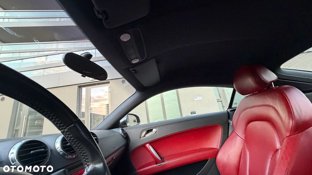 Audi TT Coupé 3.2 Quattro - 34