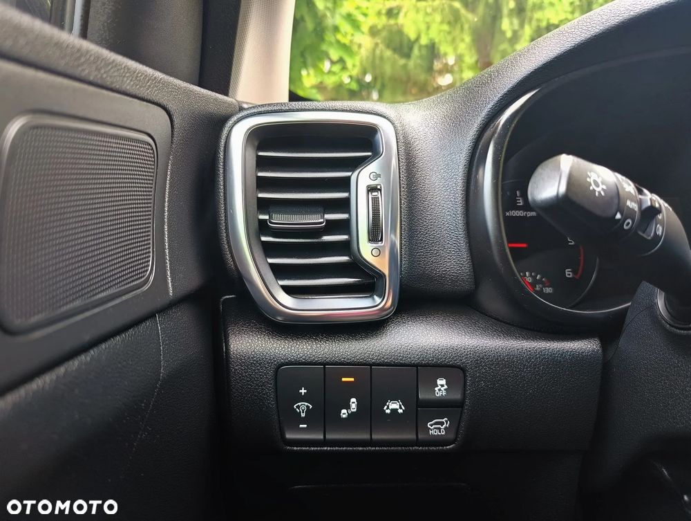 Kia Sportage 2.0 CRDI 2WD Spirit - 22