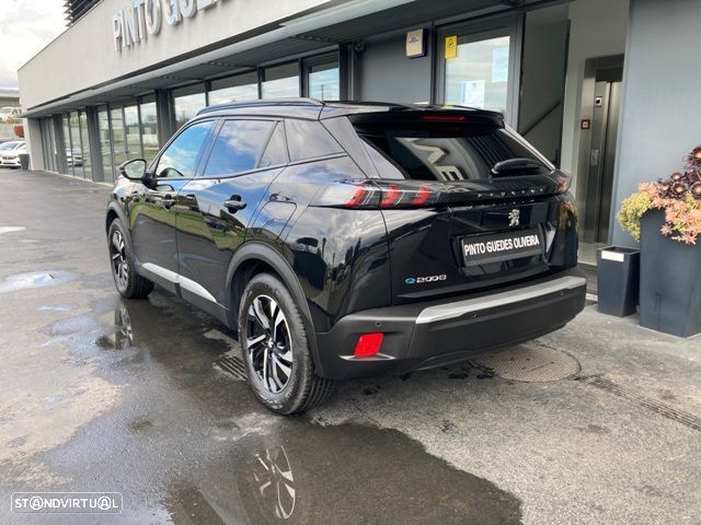 Peugeot e-2008 50 kWh Allure - 7